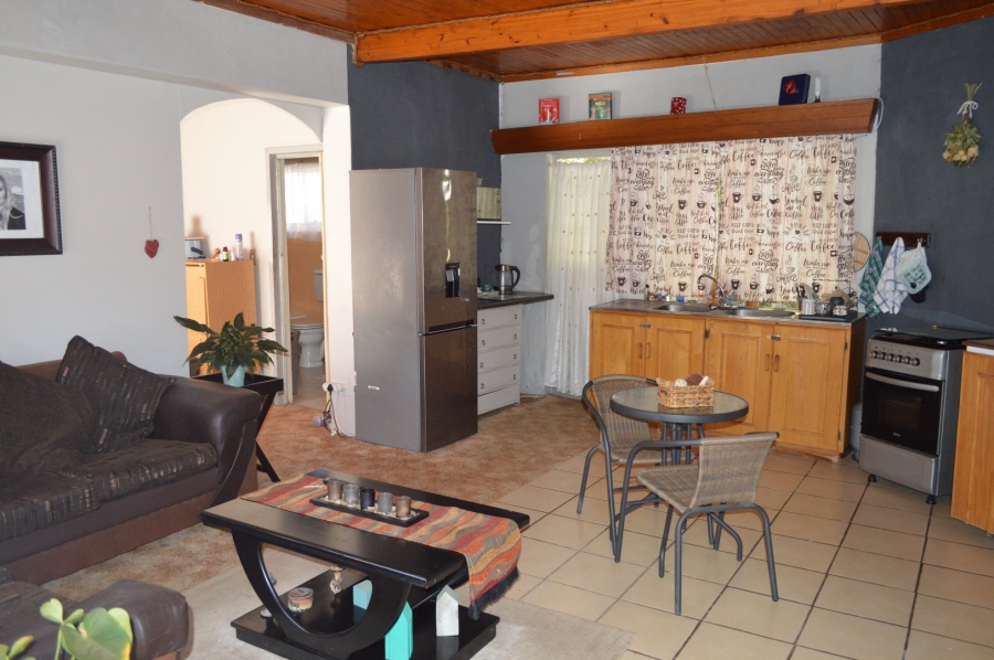8 Bedroom Property for Sale in Wilkoppies North West